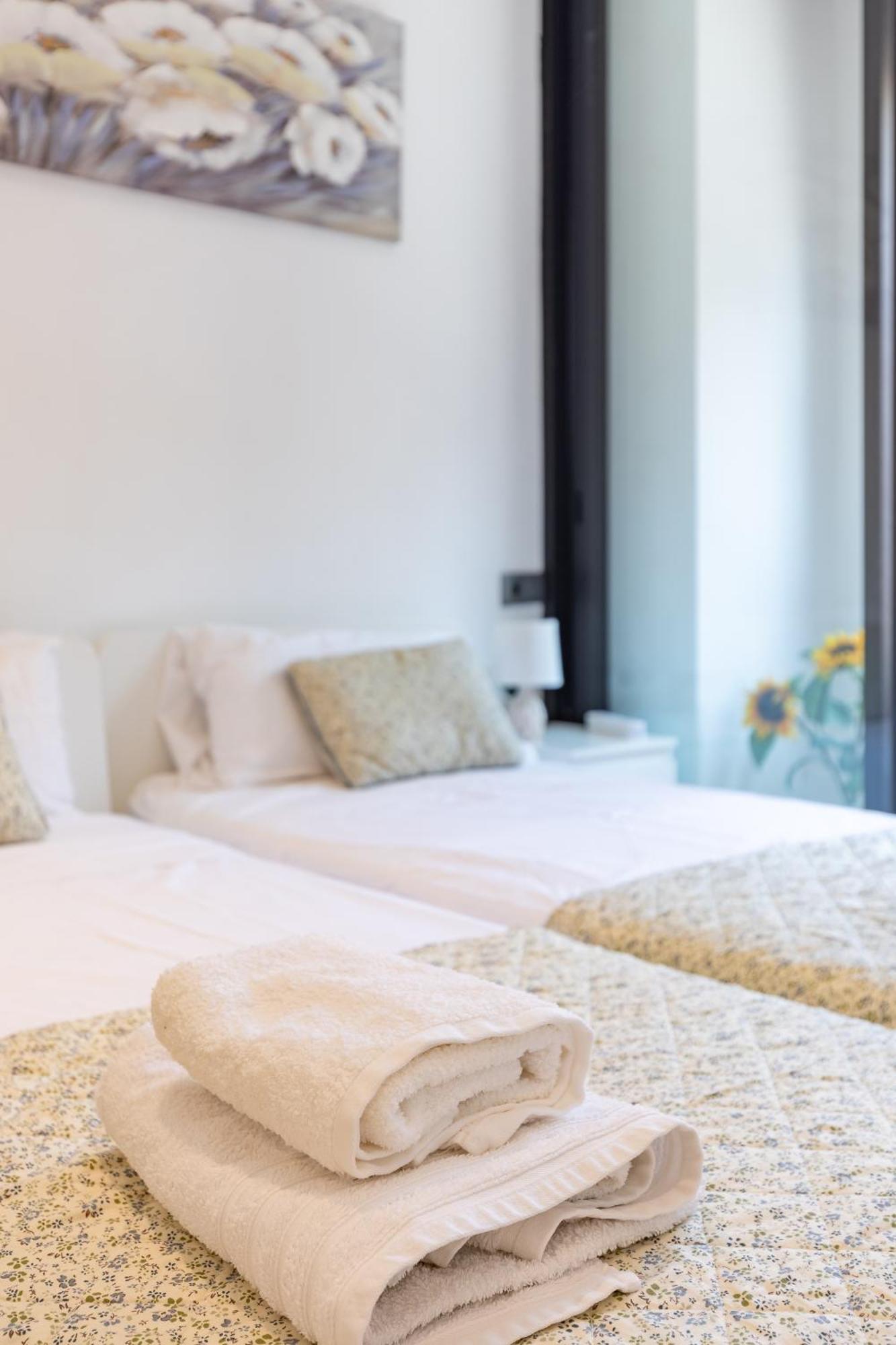Aparthotel Mediterraneo By Neohotels-Centro 8 Min By Metro Valencia Exterior photo